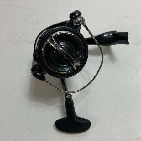 SHIMANO シマノ スピニングリール SHIMANO 047083 24ヴァンフォード C3000XG 程度B 047083