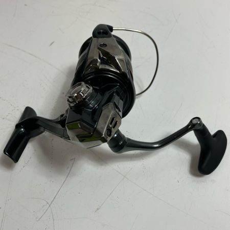 SHIMANO シマノ スピニングリール SHIMANO 047083 24ヴァンフォード C3000XG 程度B 047083