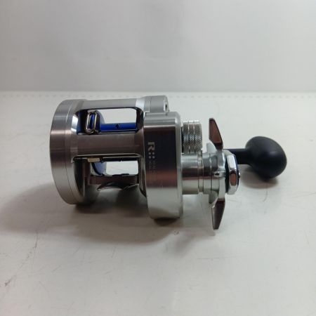 DAIWA ダイワ 00613603 釣り用品 リール ベイトリール リョウガベイジギング C2020PE-HL キズ有 程度B