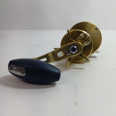 SHIMANO シマノ 03403 釣り用品 リール ベイトリール 15オシアコンクエスト 301HG 程度B 箱付