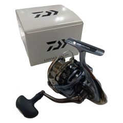 DAIWA ダイワ 055640 釣り用品 リール スピニングリール 15ルビアス 3012H 程度AB 箱付 Bランク
