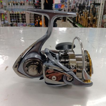 DAIWA ダイワ 055640 釣り用品 リール スピニングリール 15ルビアス 3012H 程度AB 箱付