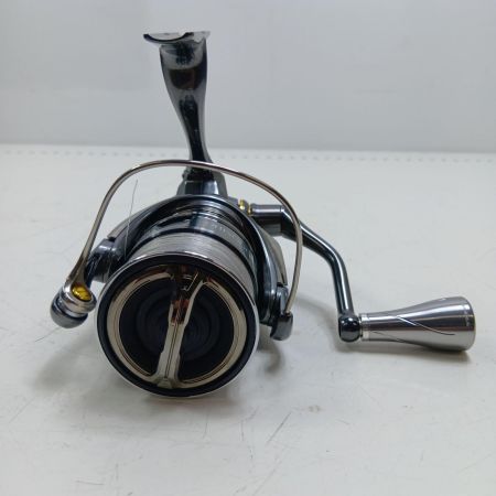SHIMANO シマノ 046819 釣り用品 リール スピニングリール 24ツインパワー C3000MHG 程度AB 箱付 ハンドルノブはゴメクサスに換装