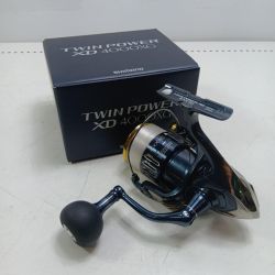 SHIMANO シマノ 03747 釣り用品 リール スピニングリール 17ツインパワーXD 4000XG キズ有 程度B 箱付 Bランク