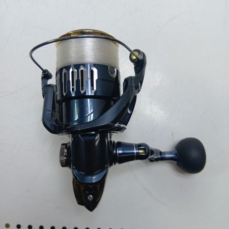 SHIMANO シマノ 03747 釣り用品 リール スピニングリール 17ツインパワーXD 4000XG キズ有 程度B 箱付