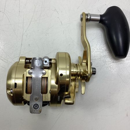 SHIMANO シマノ 03822 釣り用品 リール ベイトリール 18オシアコンクエストCT 301HG キズ有 程度B
