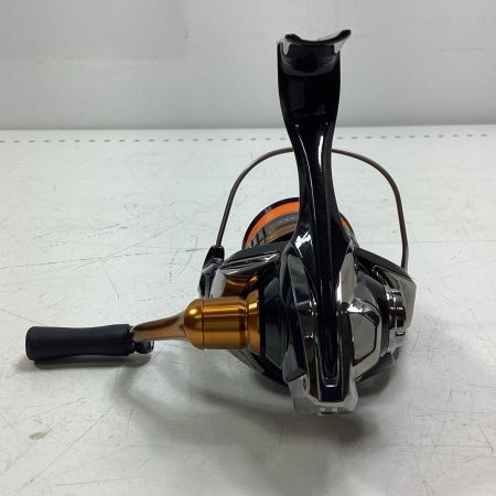 SHIMANO シマノ 045744 釣り用品 リール スピニングリール 22ソアレBB C2000SSPG 程度B 箱付