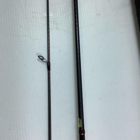 SHIMANO シマノ 39612 釣り用品 ロッド ルアーロッド 18ワールドシャウラ 2702R-2 キズ有 程度B 竿袋