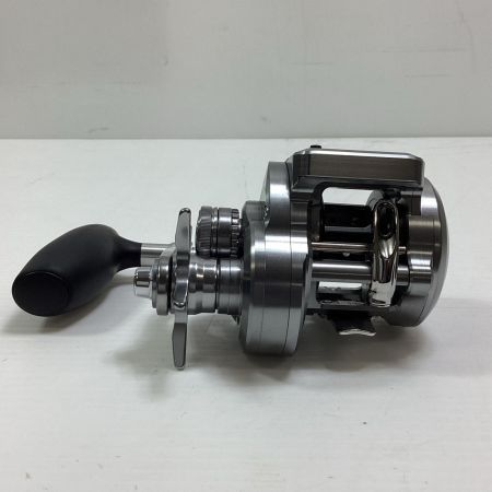 SHIMANO シマノ 046680 釣り用品 リール ベイトリール 24オシアコンクエストCT 300PG 程度A