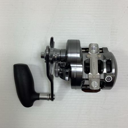 SHIMANO シマノ 046680 釣り用品 リール ベイトリール 24オシアコンクエストCT 300PG 程度A