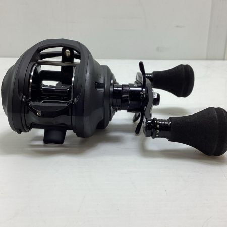 Abu Garcia アブガルシア 40-HS 釣り用品 リール ベイトリール レボビースト 程度B 箱付