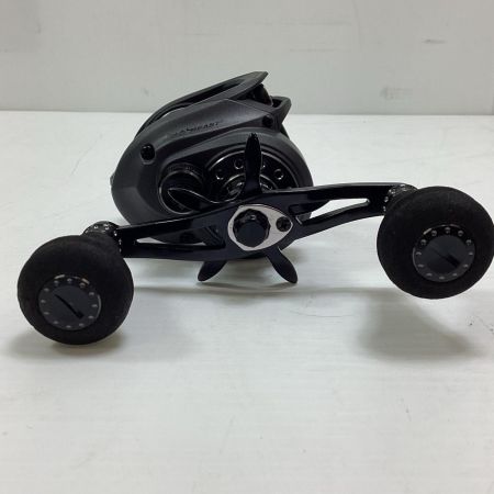 Abu Garcia アブガルシア 40-HS 釣り用品 リール ベイトリール レボビースト 程度B 箱付
