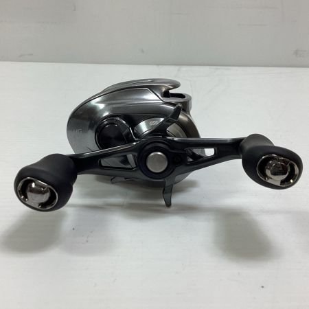 SHIMANO シマノ 03857 釣り用品 リール ベイトリール 18バンタムMGL HG RH キズ有 程度B