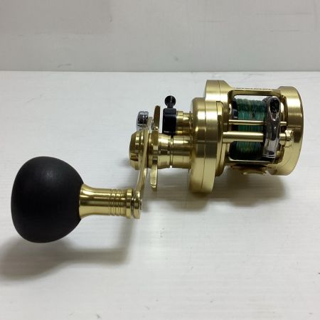 SHIMANO シマノ 03352 釣り用品 リール ベイトリール 15オシアコンクエスト 200PG キズ有 程度B 袋付