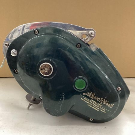 Miya Epoch CX-9 釣り用品 リール 電動リール コマンドX9 キズ有 ジャンク品(D) 手巻き時異音有・速さ調整不可