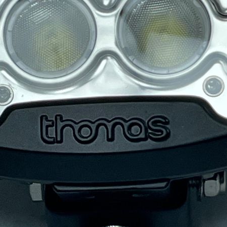 THOMAS ワークライト 5700K HP4-OVAL-60