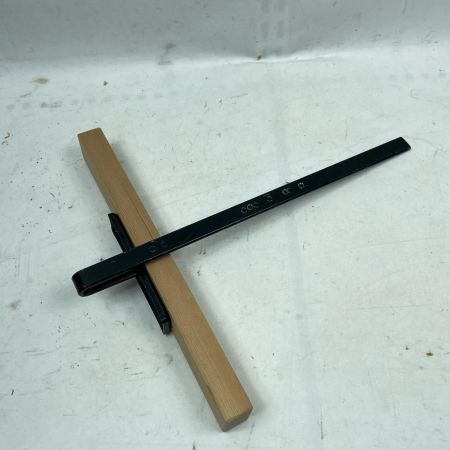 MAKITA マキタ 丸のこ HS300D 10.8V 85mm