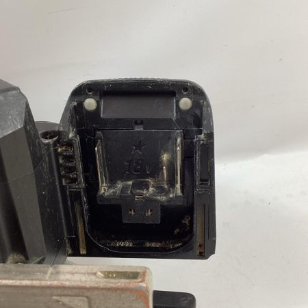 MAKITA マキタ 丸のこ HS631D シルバー 165mm 18v