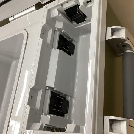 MAKITA マキタ 保冷温庫 CW002G オリーブ 50L 電源アダプター、シガーソケット付