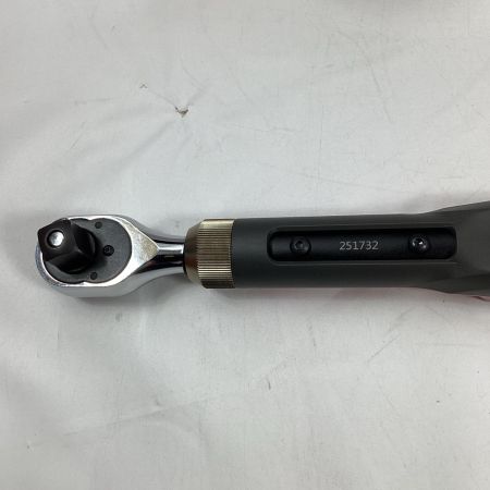 シーズニュー デジタルトルクレンチ S-DTR12200 レッド 12.7sq