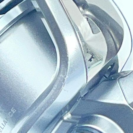 SHIMANO シマノ スピニングリール 11ツインパワー4000XG  02699 本体のみ