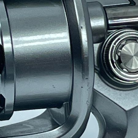 SHIMANO シマノ スピニングリール 11ツインパワー4000XG  02699 本体のみ