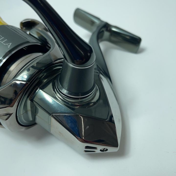 SHIMANO シマノ スピニングリール 22ステラC3000MHG 043917 - 中古釣り