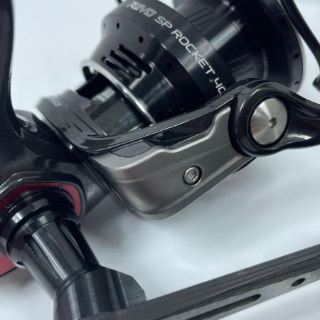Abu Garcia アブガルシア スピニングリール レボSP ロケット 4000S