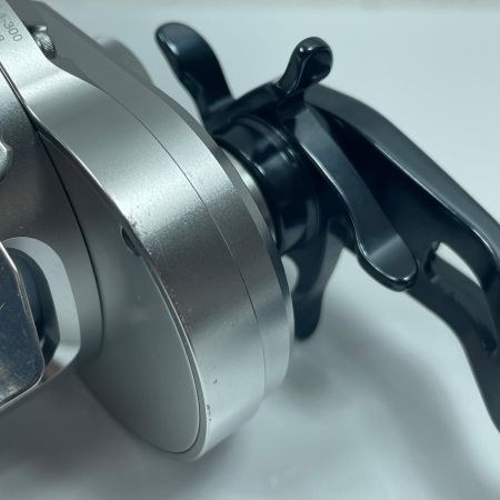 SHIMANO シマノ 両軸リール 21オシアジガー 2000NRMG 043788 替スプール付