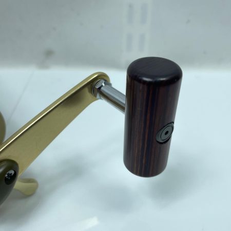 SHIMANO シマノ カルカッタ3000 RF293