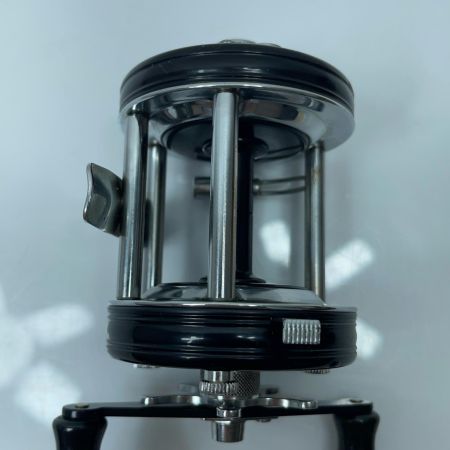 ABU ベイトリール アンバサダー6000C 037100 BigA 本体のみ