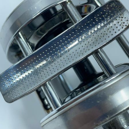 ABU ベイトリール アンバサダー5500C 760202