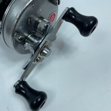 ABU ベイトリール アンバサダー5500C 760202