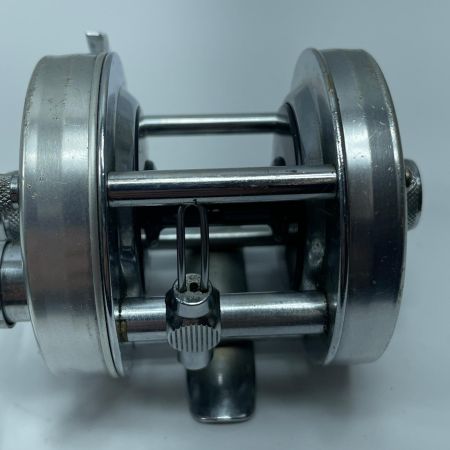 ABU ベイトリール アンバサダー5500C 本体のみ 760803