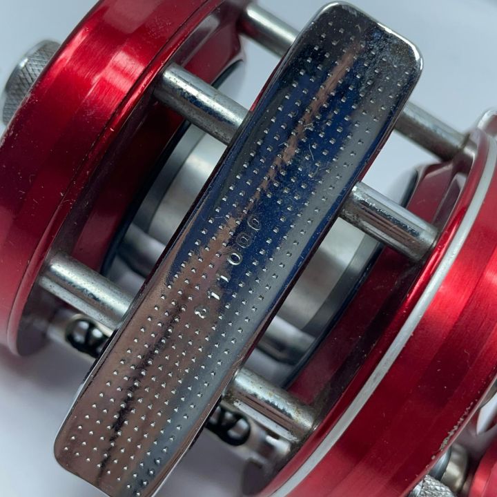 ABU ベイトリール アンバサダー5000 本体のみ 81100 - 中古釣り
