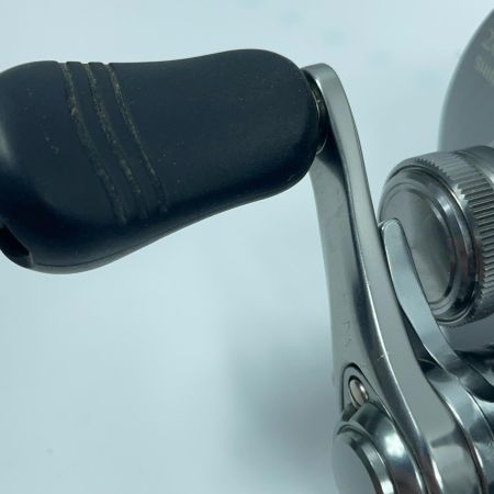 SHIMANO シマノ ベイトリール 20カルカッタコンクエストDC 200HG 04039