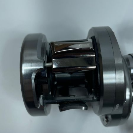 SHIMANO シマノ ベイトリール 20カルカッタコンクエスト DC100HG 04085