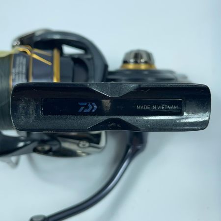 DAIWA ダイワ 21カルディア LT3000 063206 本体のみ