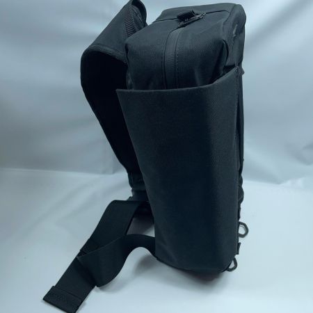 D-3 Custom Lure's ディースリーカスタムルアーズ アクティブスリングバッグ  ブラック