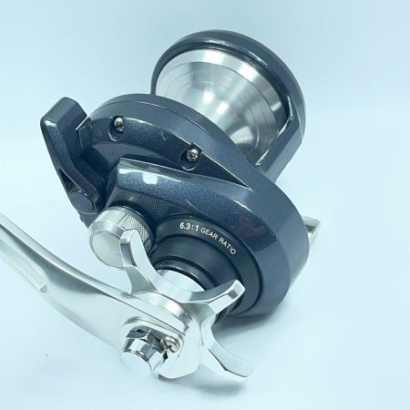 SHIMANO シマノ ベイトリール 20トリウム 1500HG 04218