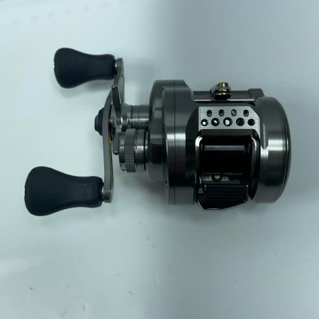 SHIMANO シマノ ベイトリール 23カルカッタコンクエストBFSXG 045713