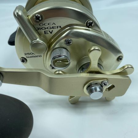 SHIMANO シマノ 両軸リール RH298 オシアジガーEV 2500HG RH298 本体のみ