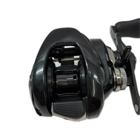 SHIMANO シマノ ベイトリール 24メタニウム DC70XG 046642