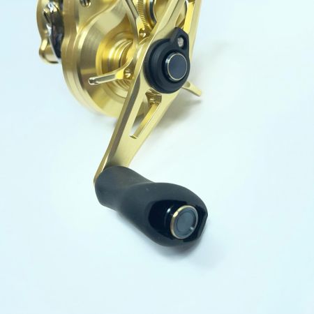 SHIMANO シマノ ベイトリール 22カルカッタコンクエスト 201XG 044419