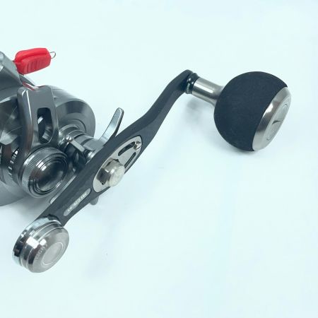 SHIMANO シマノ 両軸リール 26オシアコンクエストCT 300XG 049223 スタジオオーシャンマークハンドル装着 純正ハンドル付
