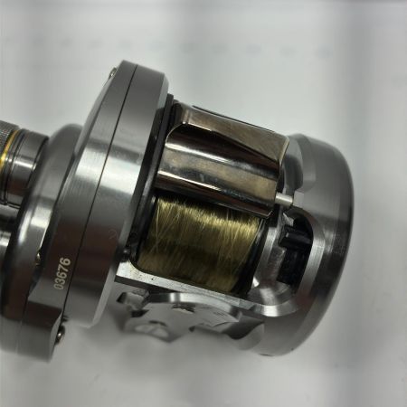 SHIMANO シマノ ベイトリール 17カルカッタ コンクエストBFS 03676