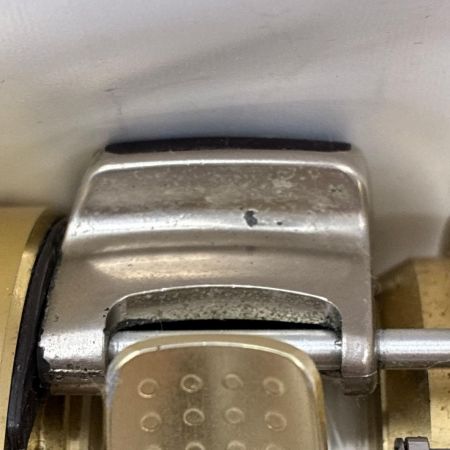 SHIMANO シマノ ベイトリール 01カルカッタコンクエスト 101 RH443