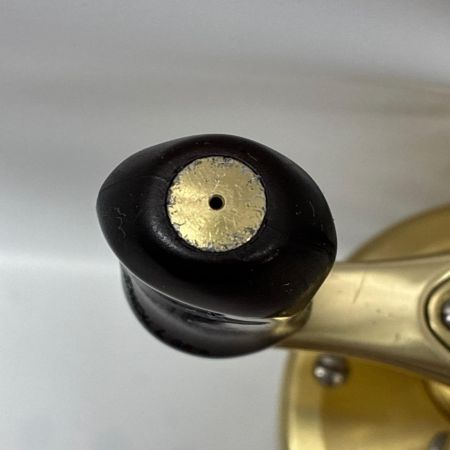 SHIMANO シマノ ベイトリール 01カルカッタコンクエスト 101 RH443