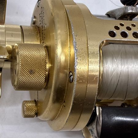SHIMANO シマノ ベイトリール 01カルカッタコンクエスト 101 RH443