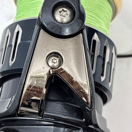 SHIMANO シマノ スピニングリール 17 ツインパワーXD C3000HG 箱付 03745
